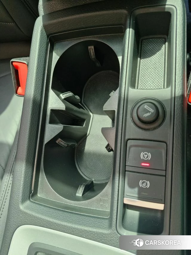 Audi Q3 (F3) 2020 Белый из Кореи, фото 4