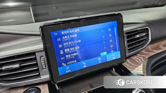 Ford Explorer 6th Generation 2022 Белый из Кореи, фото 4