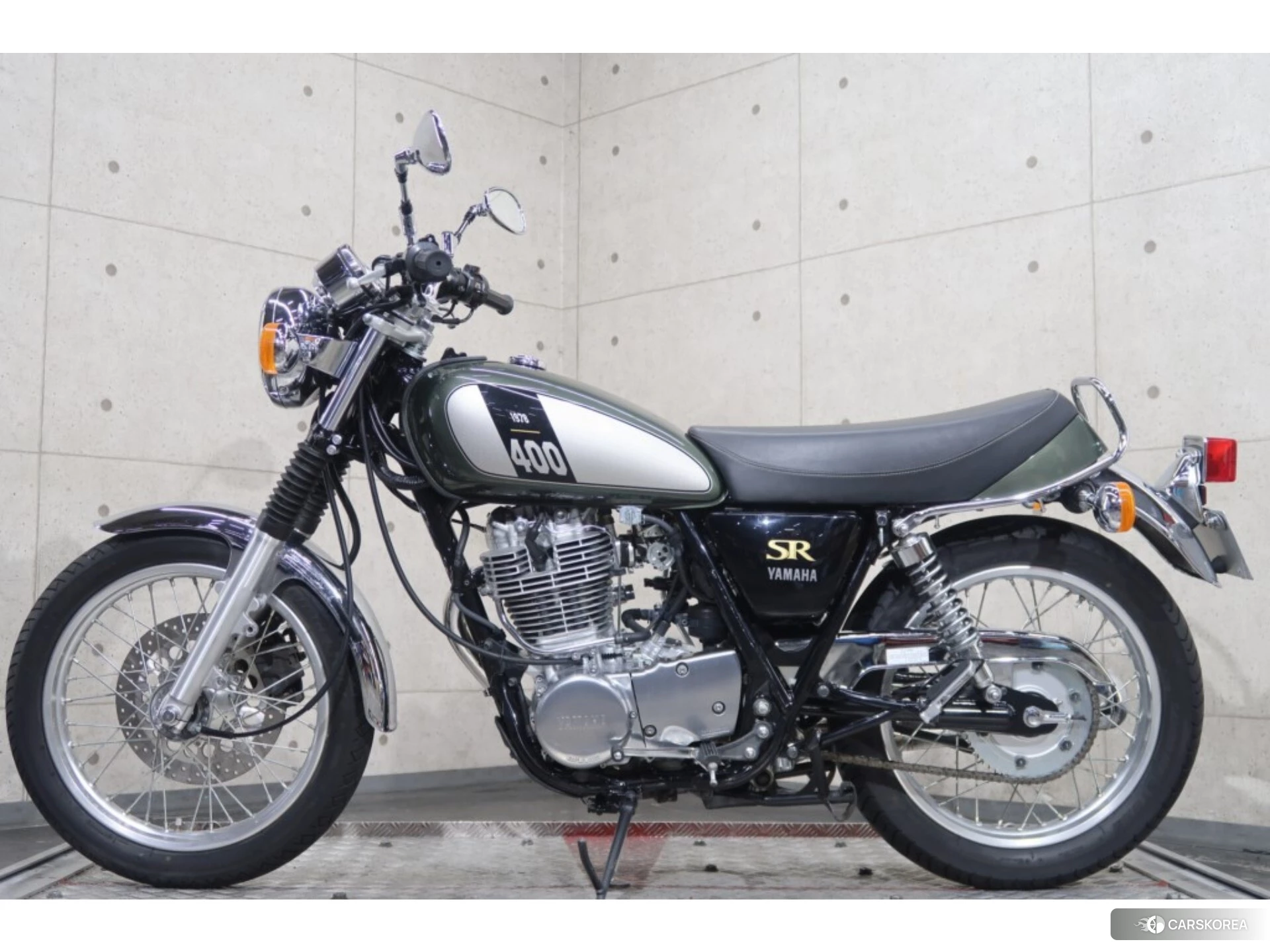 Yamaha SR 400 2020 из Японии