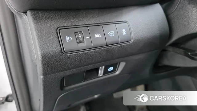 Hyundai The New Santa Fe 2023 Белый из Кореи, фото 4