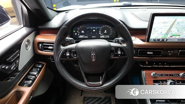 Lincoln Aviator 2nd generation 2022 Белый из Кореи, фото 4