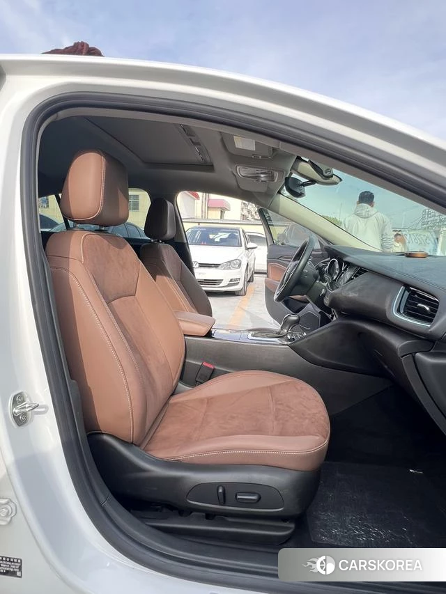 Buick Regal 2020 Белый из Китая, фото 4