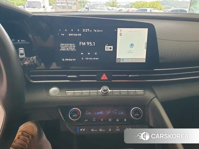 Hyundai Avante (CN7) 2022 Серебристо-серый из Кореи, фото 4