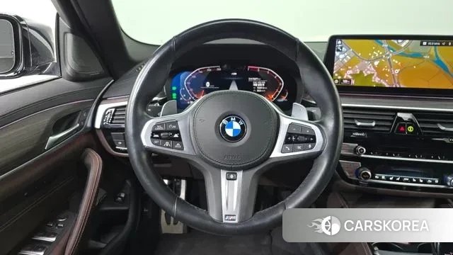 BMW 5 Series (G30) 2021 Черный из Кореи, фото 4