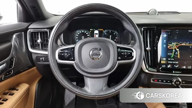 Volvo V90 Cross-Country 2018 Белый из Кореи, фото 4