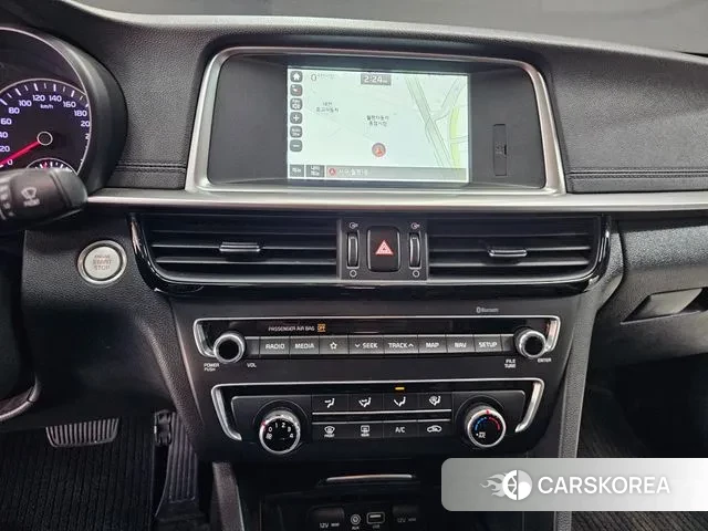 Kia The New K5 2nd generation 2019 Белый из Кореи, фото 4