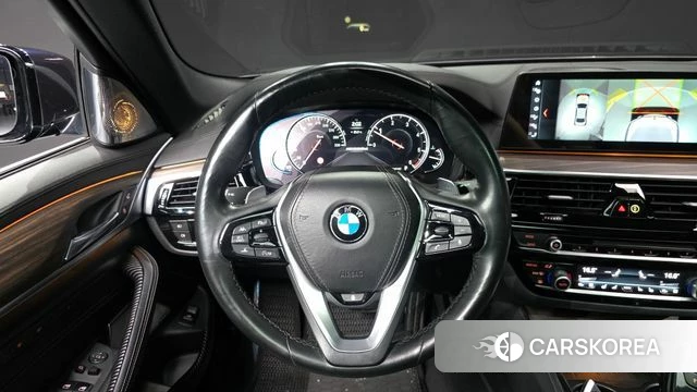 BMW 5 Series (G30) 2018 Черный из Кореи, фото 4