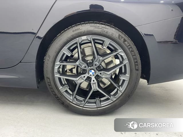 BMW 3 series 2025 Синий из Китая, фото 4