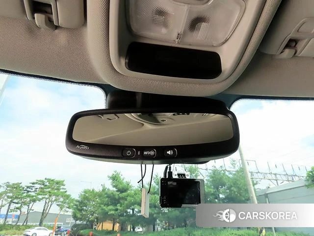 Chevrolet (GM Daewoo) Trailblazer 2022 Черный из Кореи, фото 4
