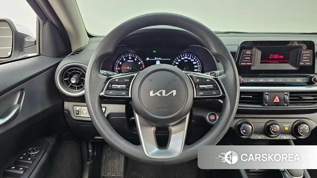 Kia The New K3 2nd generation 2022 Белый из Кореи, фото 4