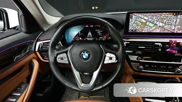 BMW 5 Series (G30) 2021 Белый из Кореи, фото 4