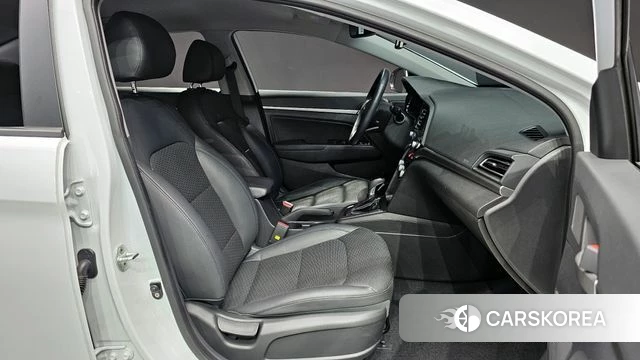 Hyundai The New Avante AD 2019 Белый из Кореи, фото 4