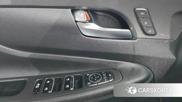 Hyundai The New Santa Fe 2023 Белый из Кореи, фото 4