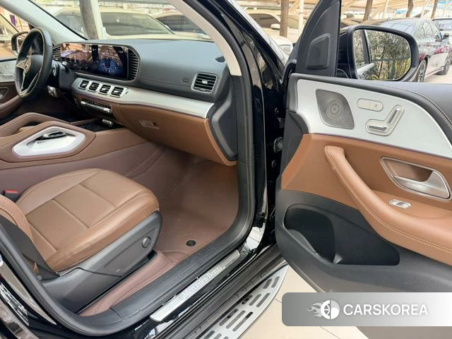 Mercedes-Benz GLE (import) 2024 Черный из Китая, фото 4