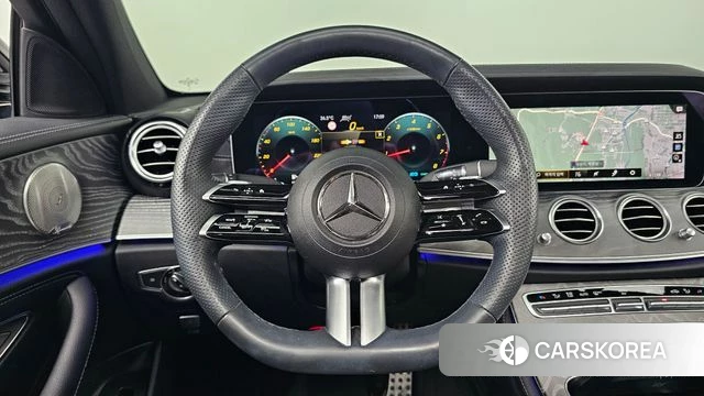 Mercedes-Benz E-Class W213 2023 Белый из Кореи, фото 4