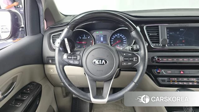 Kia The New Carnival 2018 Черный из Кореи, фото 4
