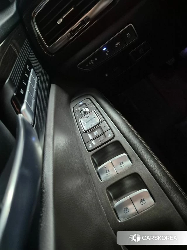 Genesis EQ900 2018 Черный из Кореи, фото 4