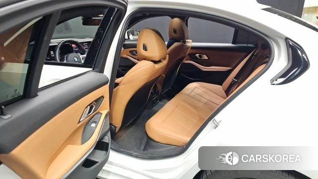 BMW 3 Series (G20) 2024 Белый из Кореи, фото 4