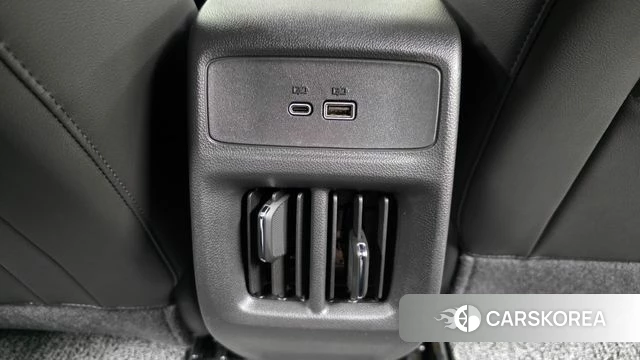Chevrolet (GM Daewoo) Trax Crossover 2023 Белый из Кореи, фото 4