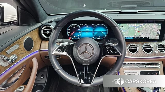 Mercedes-Benz E-Class W213 2021 Белый из Кореи, фото 4