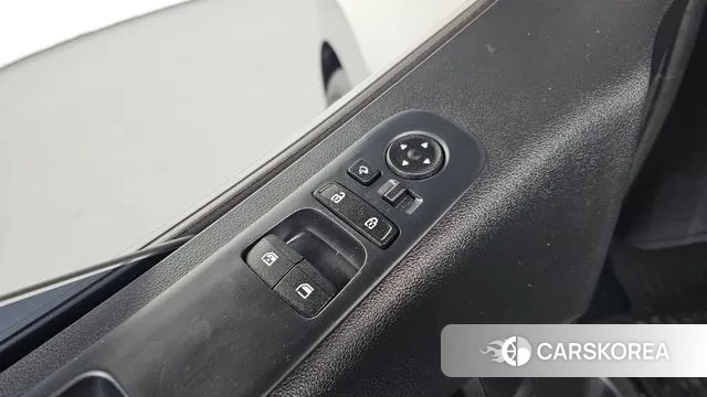 Hyundai Staria 2023 Серебристо-серый из Кореи, фото 4