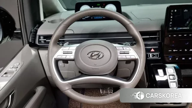 Hyundai Staria 2023 Белый из Кореи, фото 4