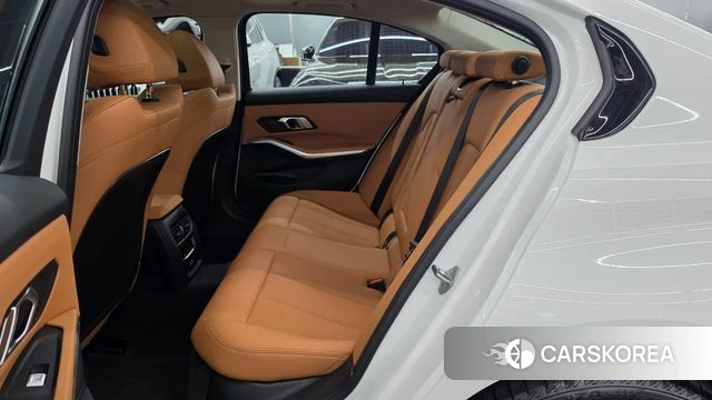 BMW 3 Series (G20) 2025 Белый из Кореи, фото 4