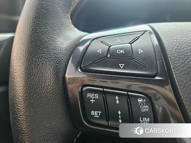 Ford Ranger 3rd Generation 2022 Серый из Кореи, фото 4