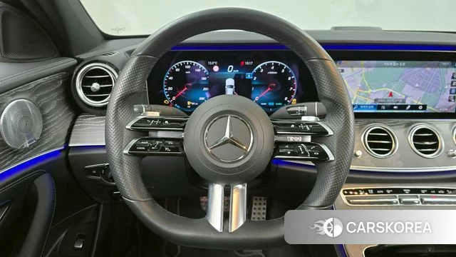 Mercedes-Benz E-Class W213 2021 Серебряный из Кореи, фото 4