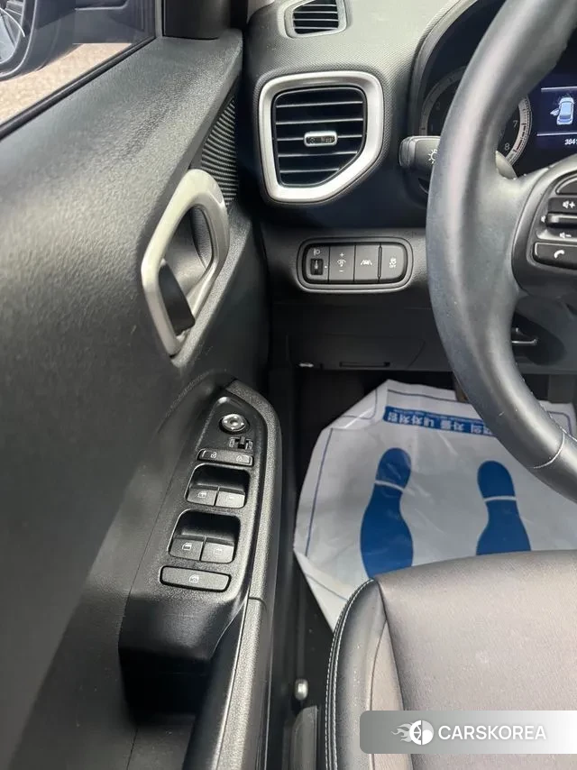 Hyundai Venue 2020 Синий из Кореи, фото 4