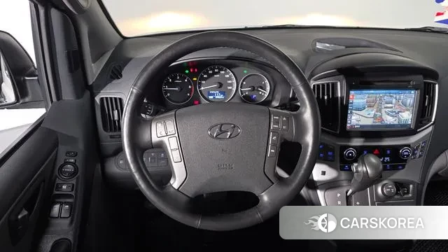 Hyundai The New Grand Starex 2019 Белый из Кореи, фото 4