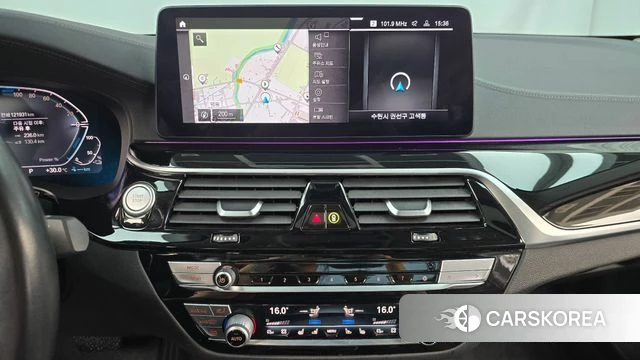 BMW 5 Series (G30) 2021 Белый из Кореи, фото 4