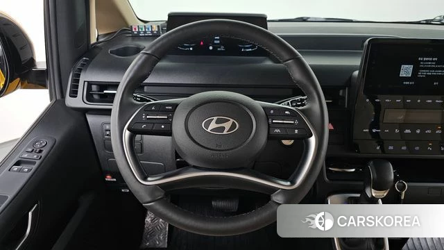 Hyundai Staria 2024 Желтый из Кореи, фото 4
