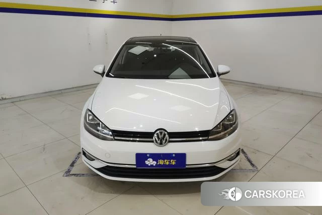 Volkswagen Golf 2020 Белый из Китая, фото 4
