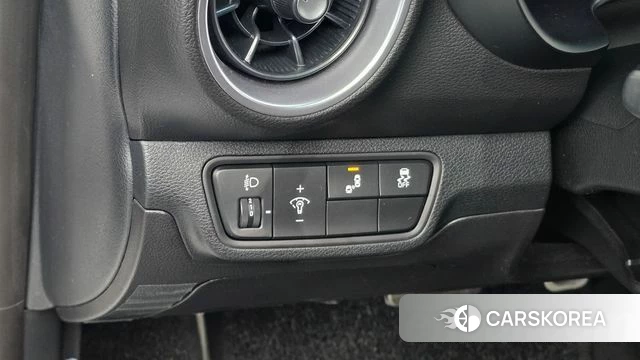 Kia The New K3 2nd generation 2022 Белый из Кореи, фото 4