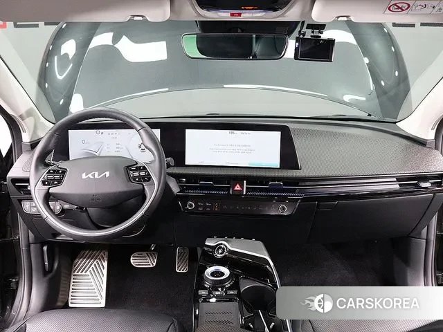 Kia EV6 2023 Серый из Кореи, фото 4