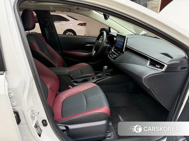 Toyota Corolla 2022 Белый из Китая, фото 4