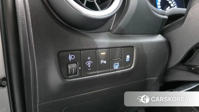 Hyundai The New Kona Hybrid 2021 Серебристо-серый из Кореи, фото 4