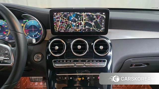 Mercedes-Benz GLC-Class X253 2022 Белый из Кореи, фото 4