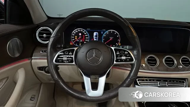 Mercedes-Benz E-Class W213 2019 Черный из Кореи, фото 4