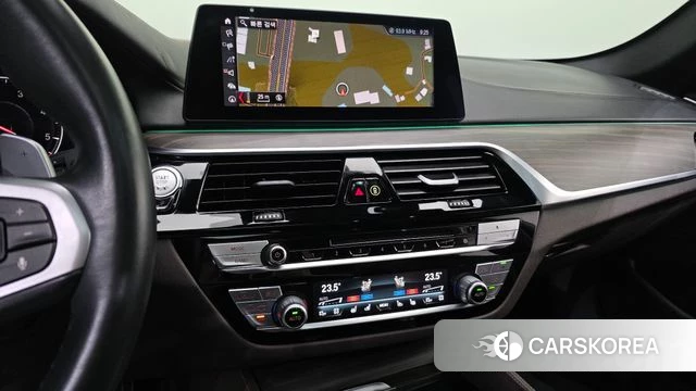 BMW 5 Series (G30) 2019 Серый из Кореи, фото 4