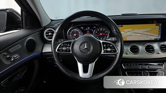 Mercedes-Benz E-Class W213 2019 Черный из Кореи, фото 4