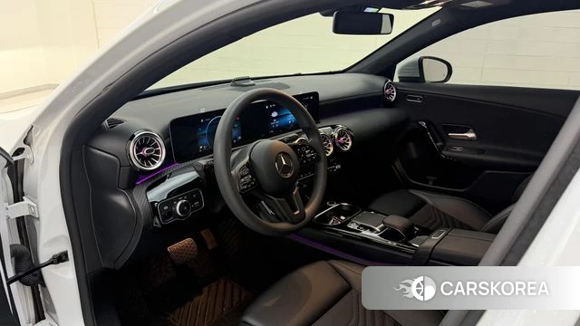 Mercedes-Benz A-Class W177 2020 Белый из Кореи, фото 4