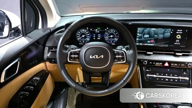 Kia Carnival 4th generation 2022 Белый из Кореи, фото 4