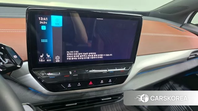 Volkswagen ID.4 2023 Белый из Кореи, фото 4