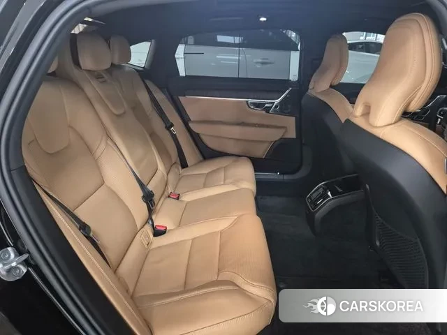 Volvo S90 2024 Черный из Кореи, фото 4