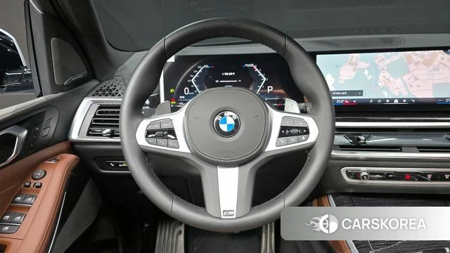 BMW X5 (G05) 2025 Светло-серебряный цвет из Кореи, фото 4