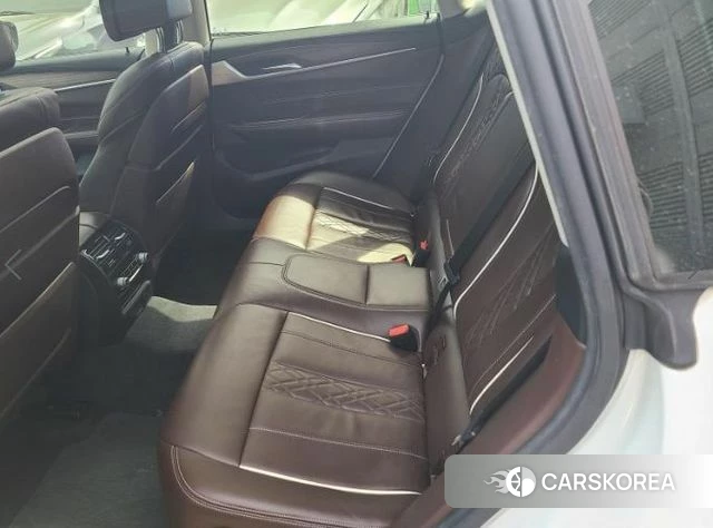 BMW 6 Series GT (G32) 2018 Белый из Кореи, фото 4