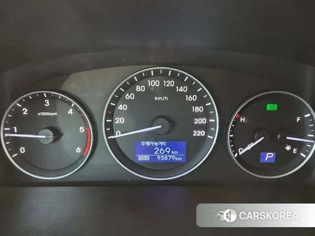 Hyundai The New Grand Starex 2019 Темно-зеленый из Кореи, фото 4