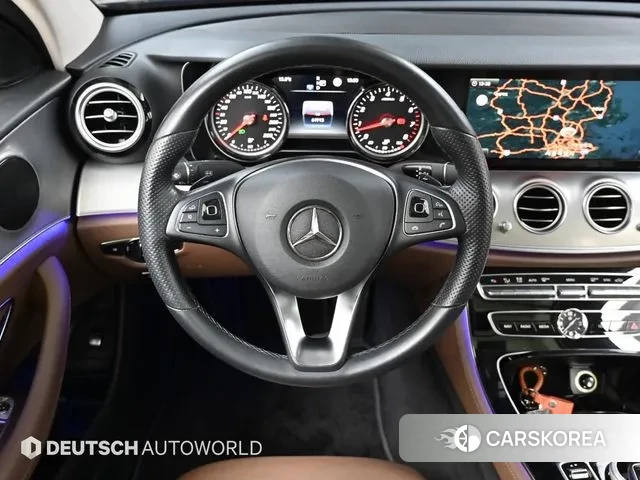 Mercedes-Benz E-Class W213 2018 Черный из Кореи, фото 4